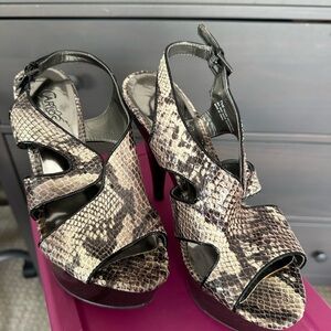 Carlos by Carlos Santana Snakeskin Heels